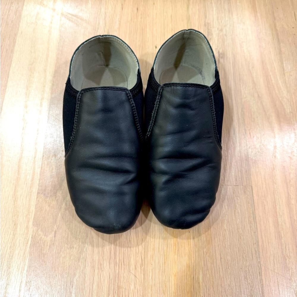 Jazz dance shoes, leather sole, size 3